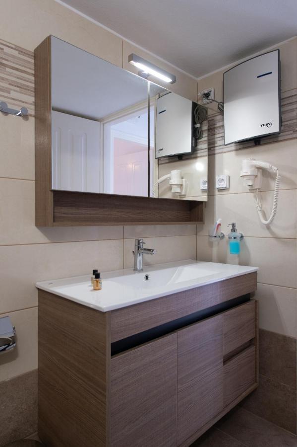 Aphrodite Holiday Home Artemonas Dış mekan fotoğraf